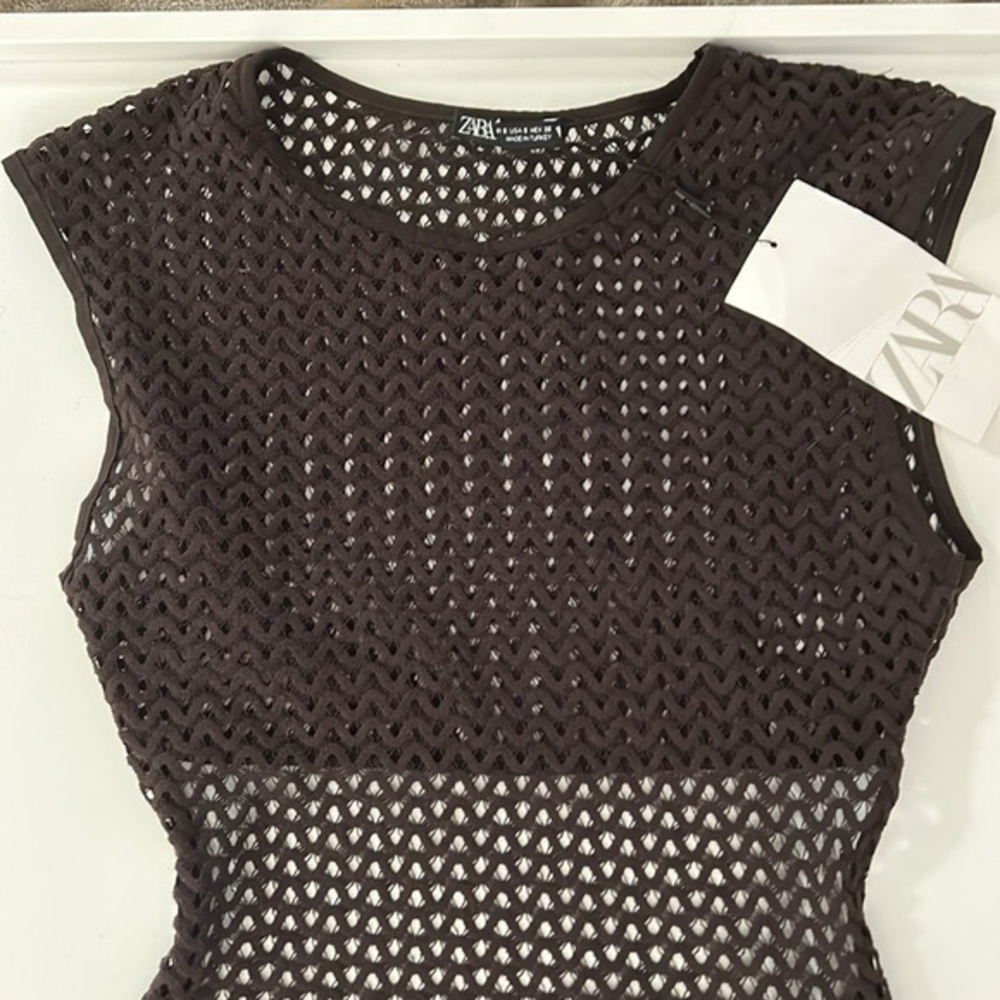 Zara open back perforated bodysuit - Picture 5 of 5